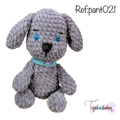 Amigurumi perrito gris