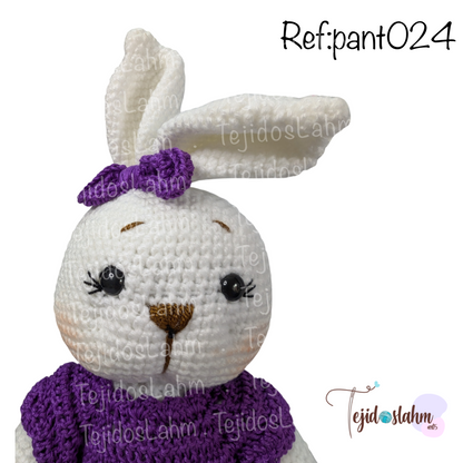 Amigurumi osita blanca traje morado