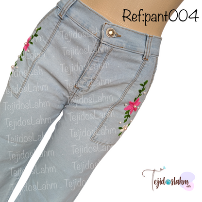 Pantalón de jeans flores magenta bordado