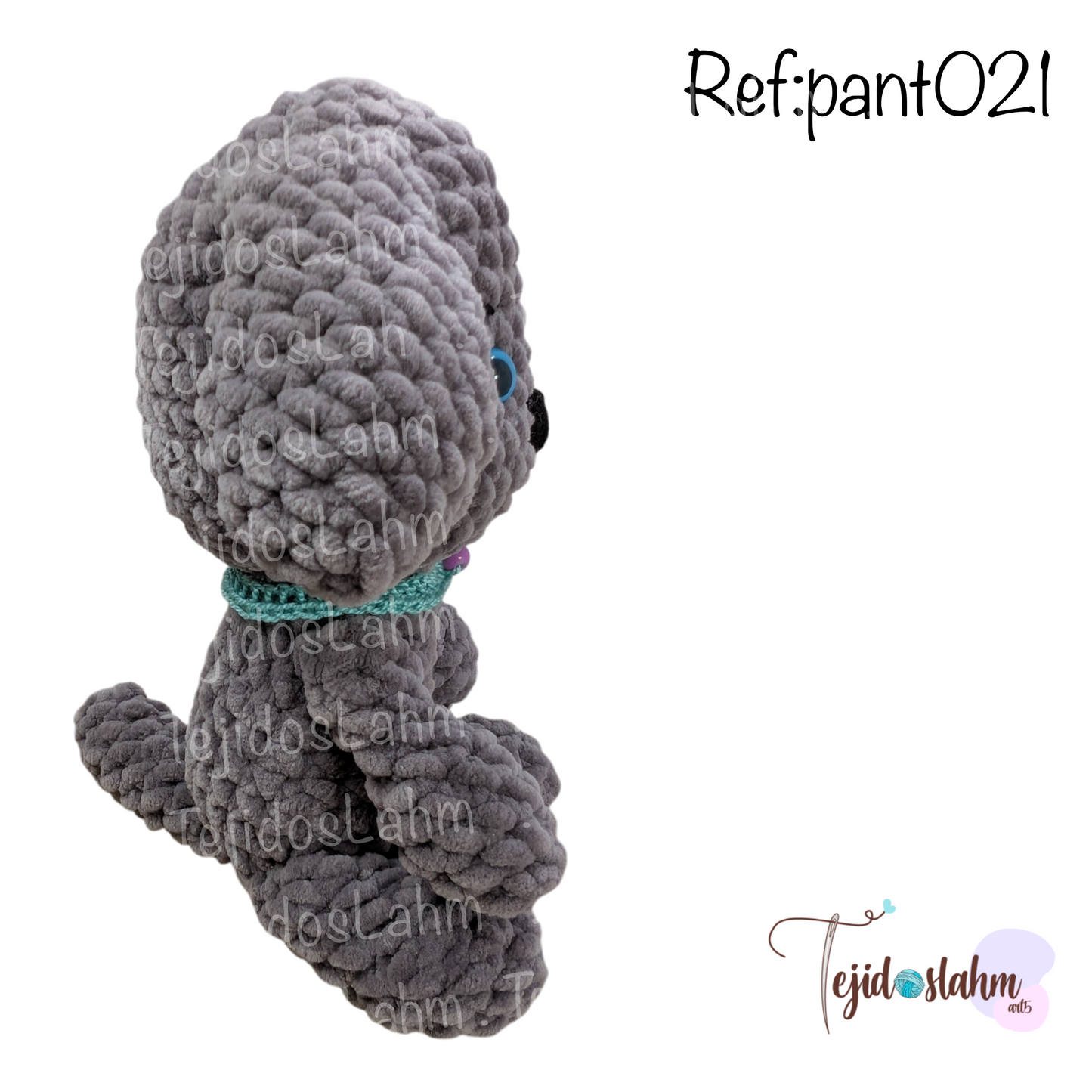 Amigurumi perrito gris